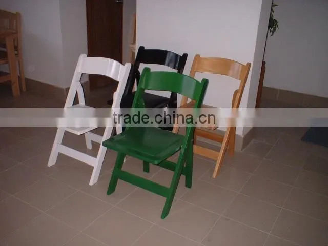 Outdoor Garden Padded White Folding Wedding Chair
