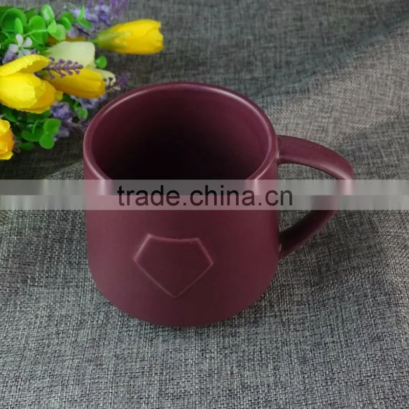 Stocked 400ml colorful glazed ceramic coffee mug/cup , ceramic beer mug with special handle standard for daily use