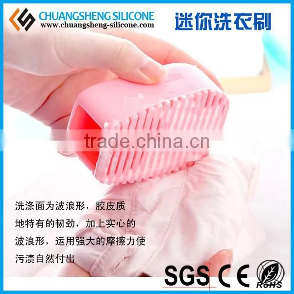 2015NEW DESIGN CONVENIENT CLEAN SILICONE SCRUBBING BRUSH IS ON SALE