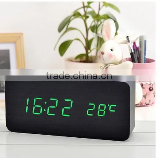 Digital Clock Using NEWSHINE FND Anode White Color Display 7 Segment LED Module 5641