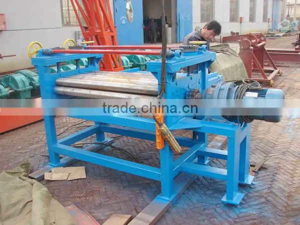 Colored steel sheet leveling machine