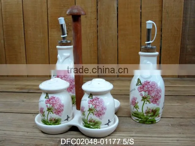 Tableware Ceramic Salt Pepper Oil Vinegar Seasoning Set with Tray