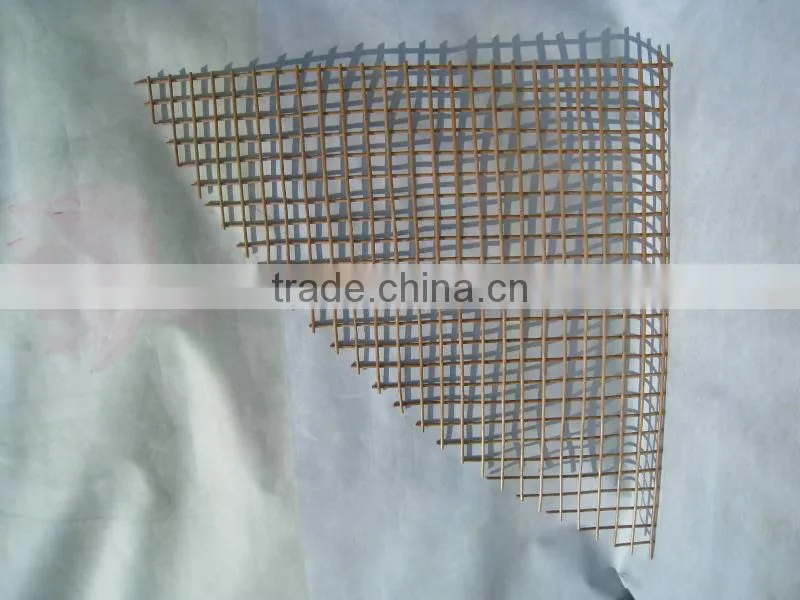 willow fan trellis