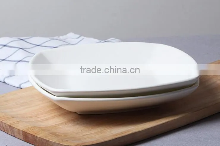 china supplier hotel hall event restaurant white cheap round ceramic plate set