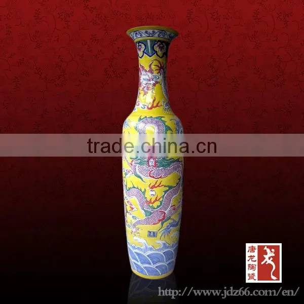 Colorful glaze large vase carved with Chinese dragon pattern