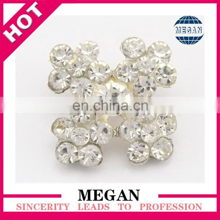 2016 hot sale wedding decorative flower shape rhinestone button for wedding dress