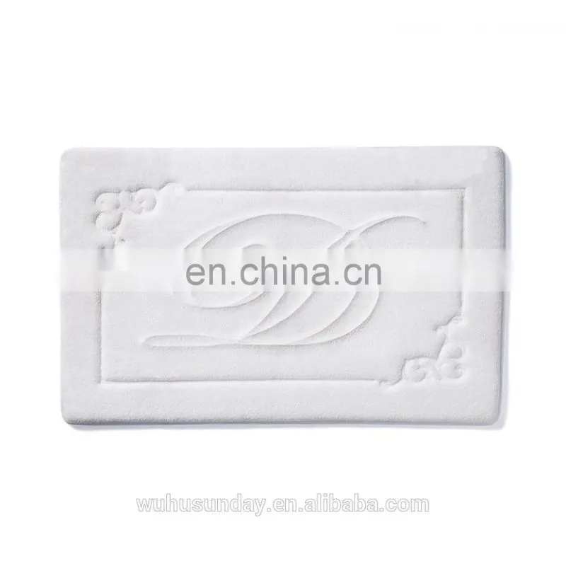 BATHMAT - EMBOSSED - 69770 WHITE/BRWON