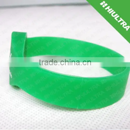 New Product cheap ntag203 waterproof silicone rfid wristbands for event made in china