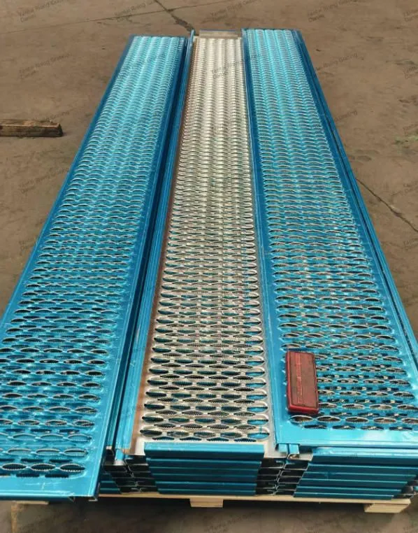 grip strut grating 008