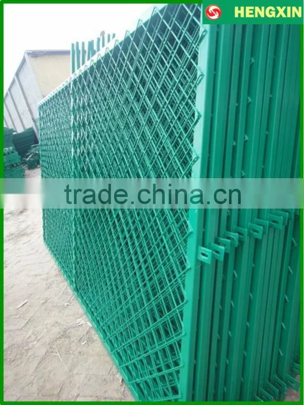 Welded wire mesh fence Used fencing for sale