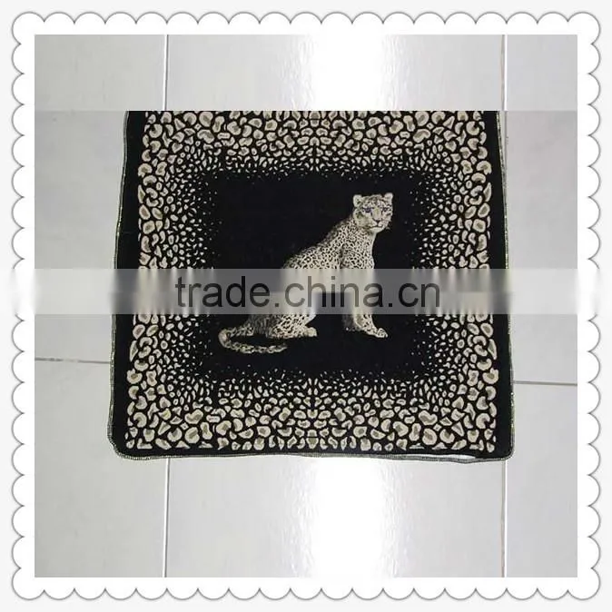 lastest embroidery handmade cushion covers made in china