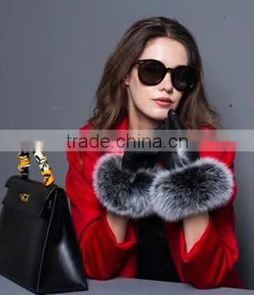 High Quality Sheepskin Gloves With Real Fox Fur Trim Perfect Finger Type