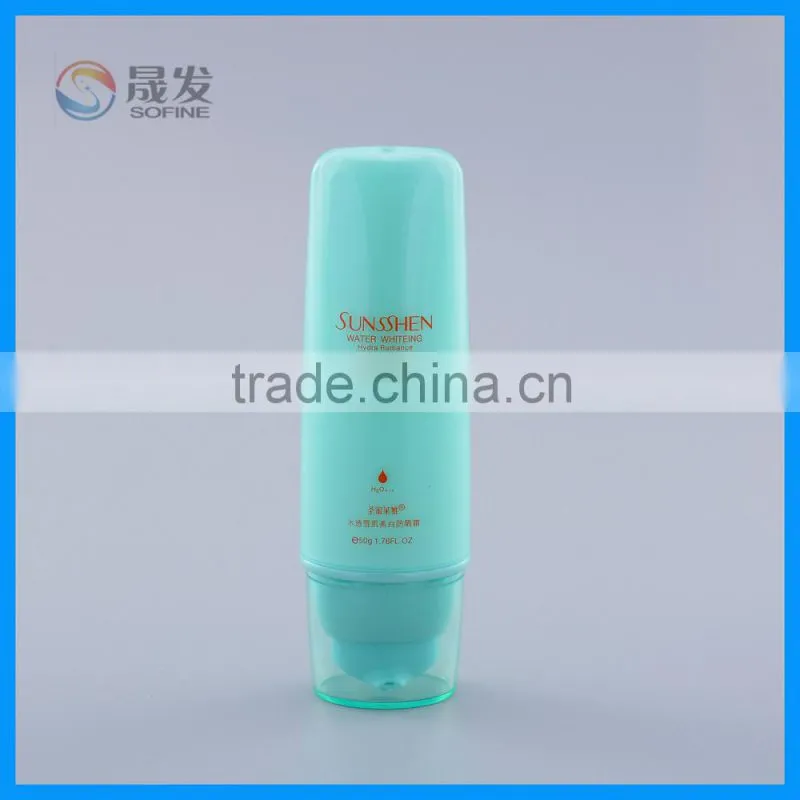 Empty acrylic cosmetic sunscreen lotion bottle