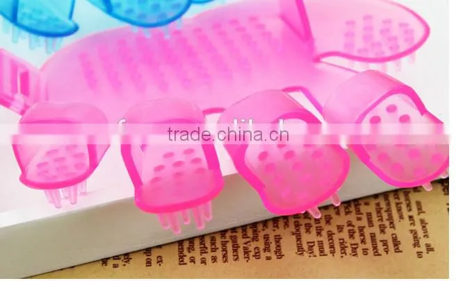 hot Silicone Pet Bath Massage Brush pet bathing brush / clean brush dog massage brush / pet bath brush