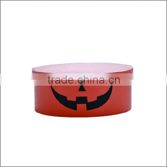 Medium paper pumpkin box for packaging candy