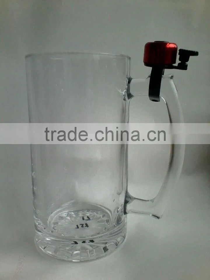 clear beer glass mug with ringer bar used