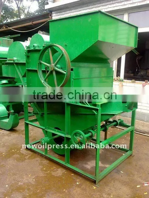 easy operation and low investment small peanuts sheller