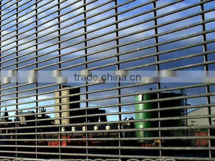compound fence