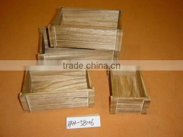 Arts and crafts paulownia wooden box