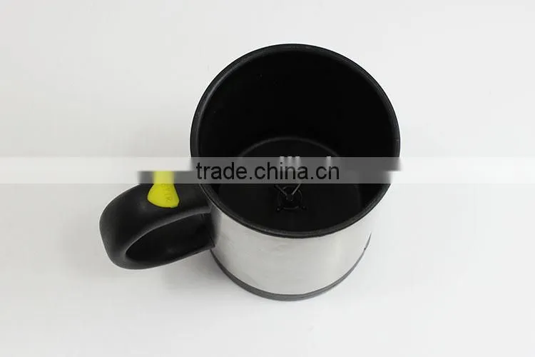 Self stirring mug