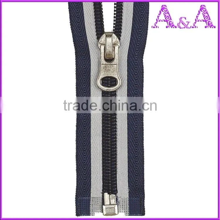 Hot selling zipper with low price