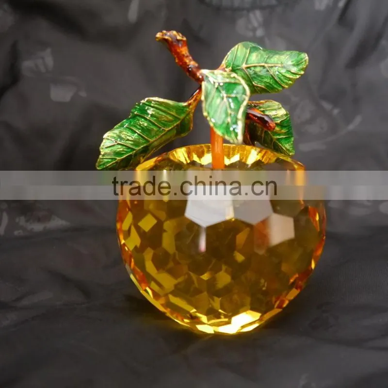 wedding favors golden colour crystal apple