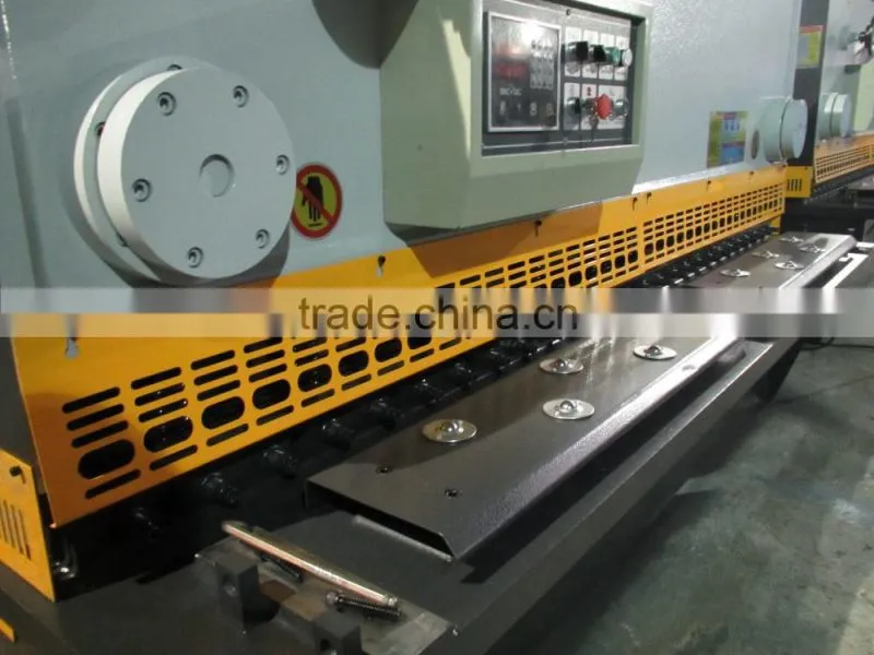 World top brand Nanjing QC12Y cnc metal sheet shear equipment with highest quality