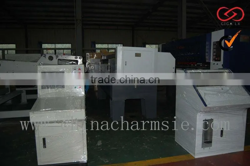 GIGA LXC Different size Corrugated Cardboard NC Cutoff Box Machine