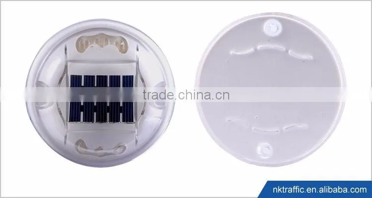 Factory wholesale traffic safety IP68 solar cat eyes reflective led road stud