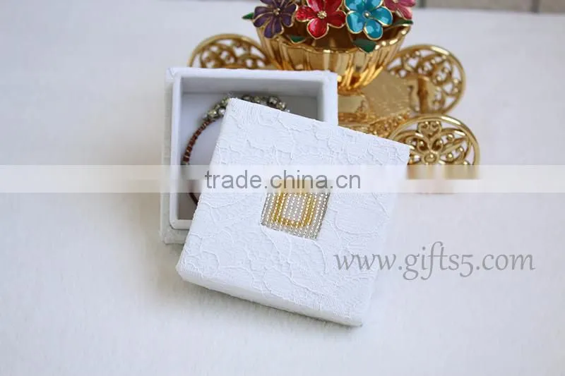 Gorgeous necklace jewelry box with beaded name plate of D