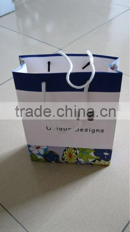 Paper bag with nylon rope