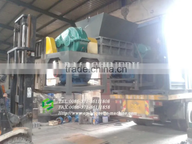 Large size wood pallet shredder machine