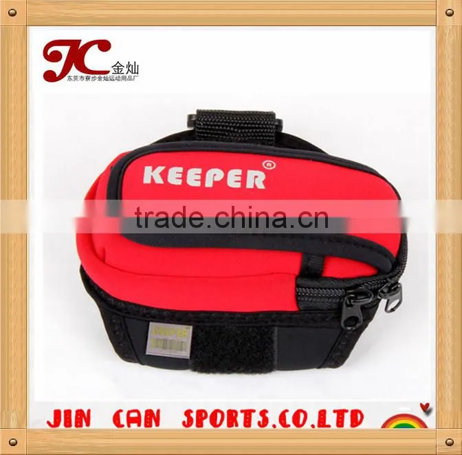 2017 hot selling outdoor waterproof sport armband captain armband