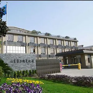 China Ningli Polishing Belt Machine company overview - view 1