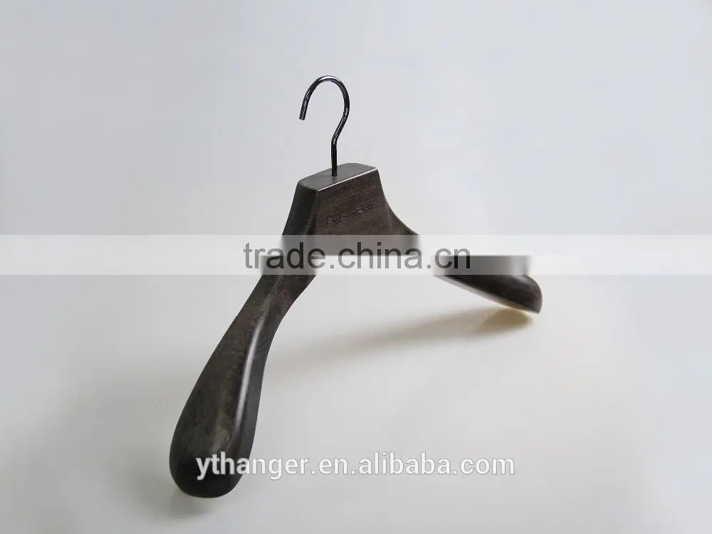 black high-end garment wooden hanger