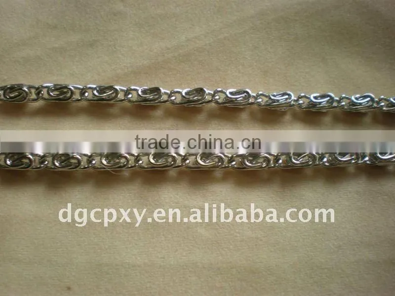 Detachable metal bag chain in silver