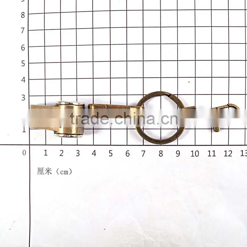 alibaba china supplier cheap alloy whistle keychain