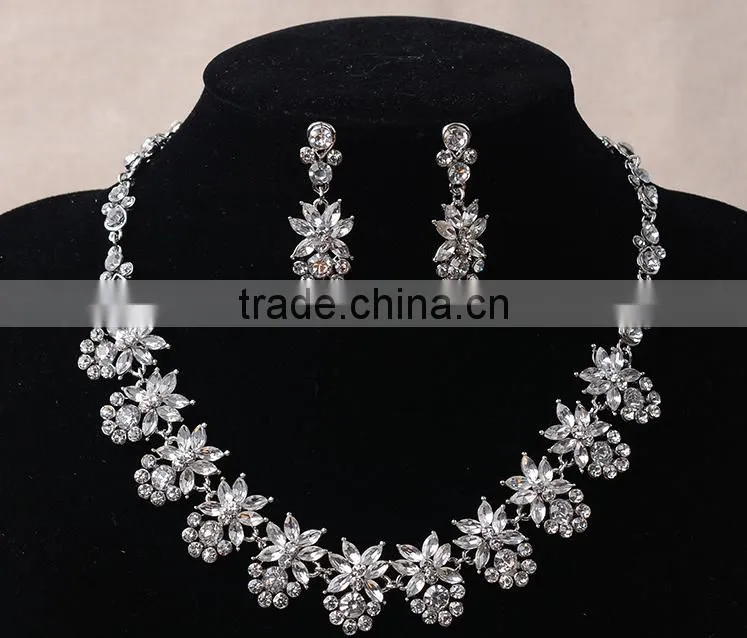 Fashion Foreign Trade exports Exaggerated Alloy Jewelry Necklace Set