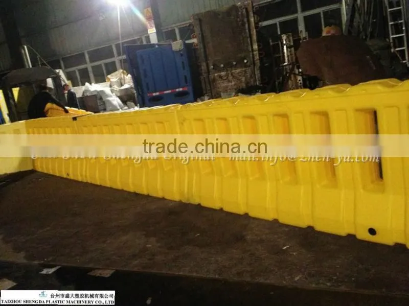 longitudinal re-directive barrier Blow Molding Machine