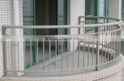 2015 Top-selling outdoor wrought iron balcony railing