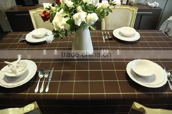 Wholesale Waterproof linen cotton fabric cheap Printed table cloth for home