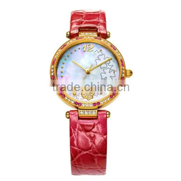 Gold Folwer Leather Shellfish Quartz Watch