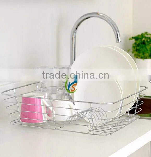 Foldable metal flower holder