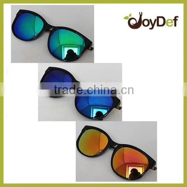 2016 The latest plastic frame sunglasses popular unisex outdoor uvprotection sunglasses