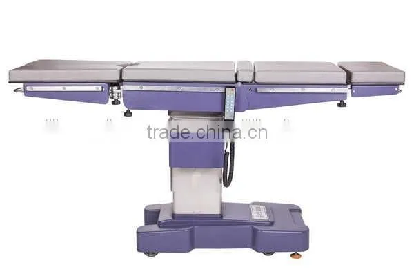 Operating Table Compatible with many accessories