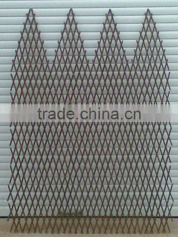 willow trellis