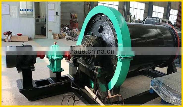 Small Grinding Machine / Ball Mill Fine Powder Grinding Machine For Sale