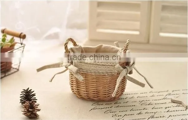 2015 Countryside wicker basket with fabric refined
