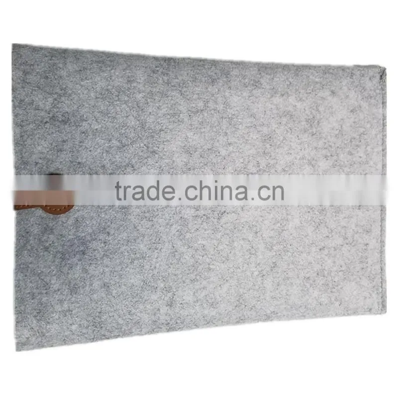 Amazon 15.4 Inch Felt Envelope Cover
