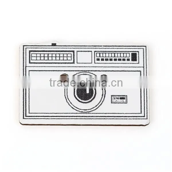 Low Price nature wooden button